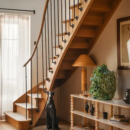 Maison La Bohème Montmartre - Studios&apartments Aparthotel Parigi