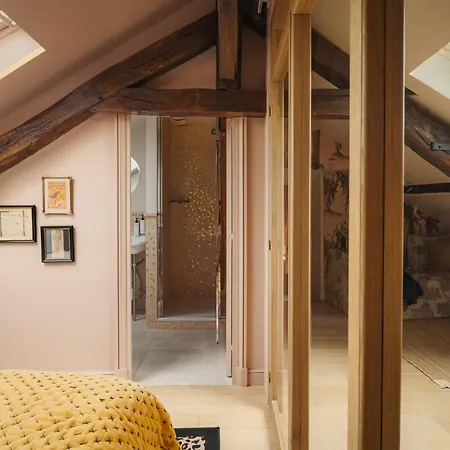 Aparthotel Maison La Bohème Montmartre - Studios&apartments 4*