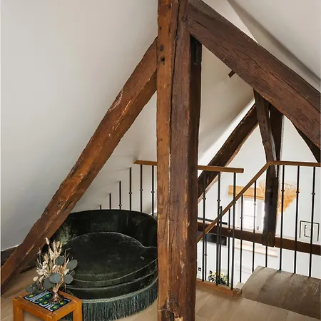 Maison La Bohème Montmartre - Studios&apartments Parigi