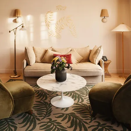 Maison La Bohème Montmartre - Studios&apartments Parigi